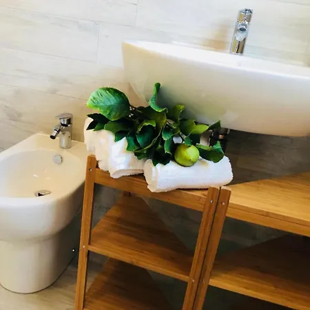 La Casetta Di Giuci לינה וארוחת בוקר 3*