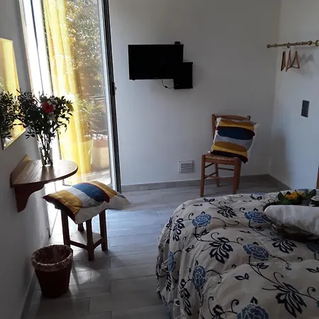 La Casetta Di Giuci 3*