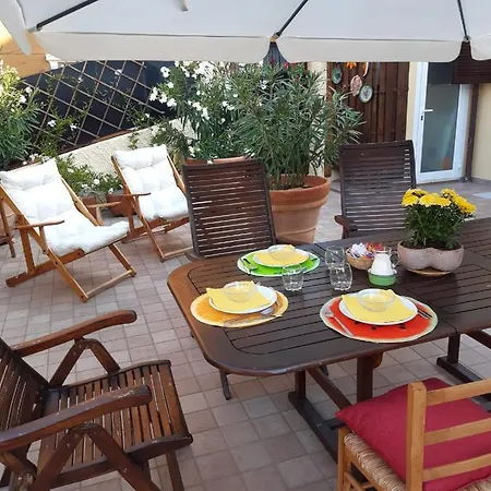 La Casetta Di Giuci 3*