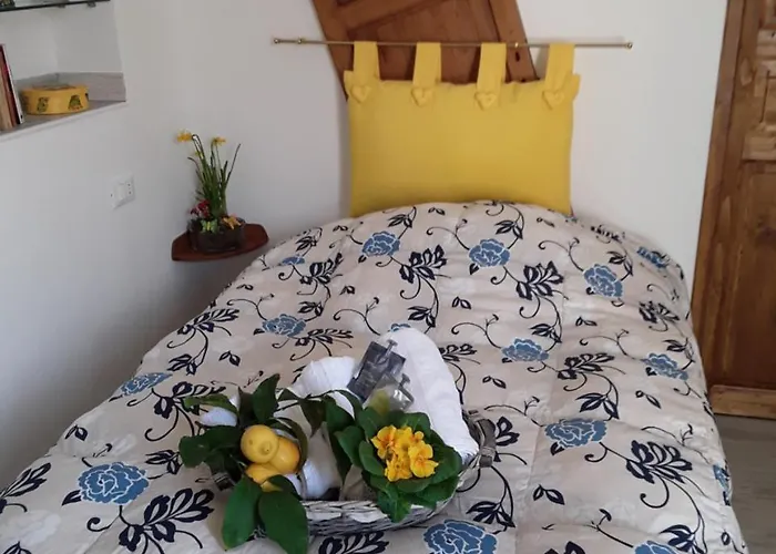 La Casetta Di Giuci Bed & Breakfast 3*