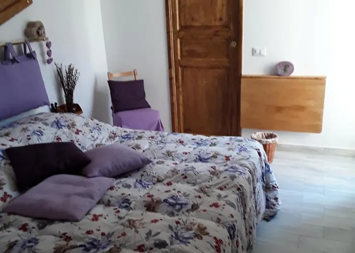 Bed & Breakfast La Casetta Di Giuci 3*